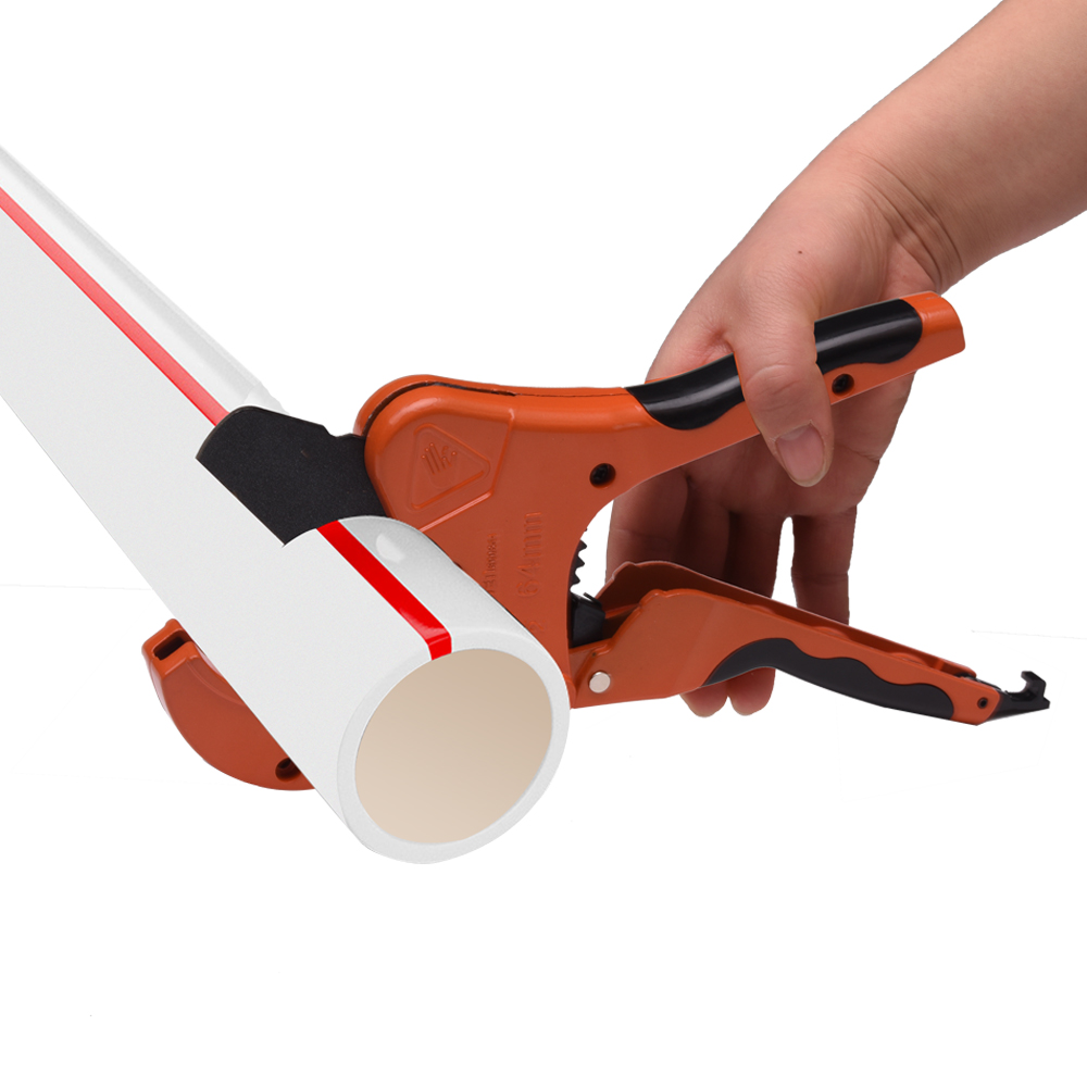 Ножницы усиленные для резки изделий из пластика, диаметр до 63 мм Арт.600854